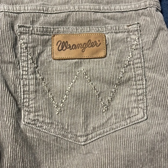 Corduroy Wranglers - Picture 6 of 7